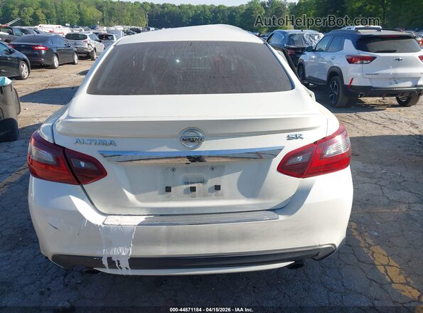1N4AL3AP8HC157946 2017 NISSAN ALTIMA White 