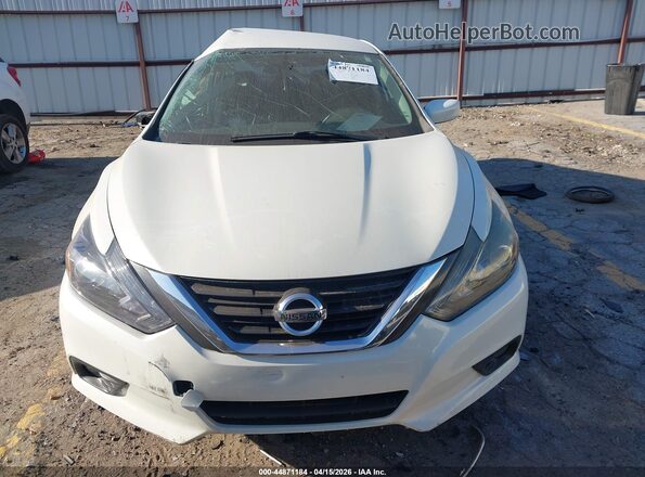 1N4AL3AP8HC157946 2017 NISSAN ALTIMA White ხელსაწყოთა პანელის ხედი