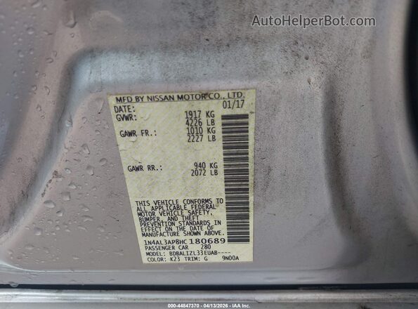 1N4AL3AP8HC180689 2017 NISSAN ALTIMA Silver Widok komory silnika