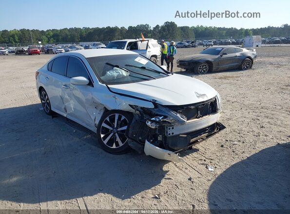 1N4AL3AP9HC487529 2017 NISSAN ALTIMA White Delantero derecho