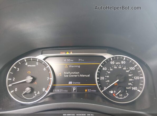 1N4BL4CV2MN360089 2021 NISSAN ALTIMA Black Widok tylnych siedzeń