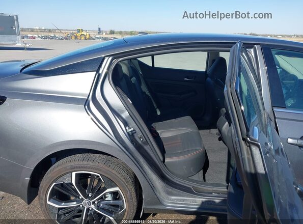 1N4BL4CW3SN410018 2025 NISSAN ALTIMA Gray Widok naklejki z numerem VIN