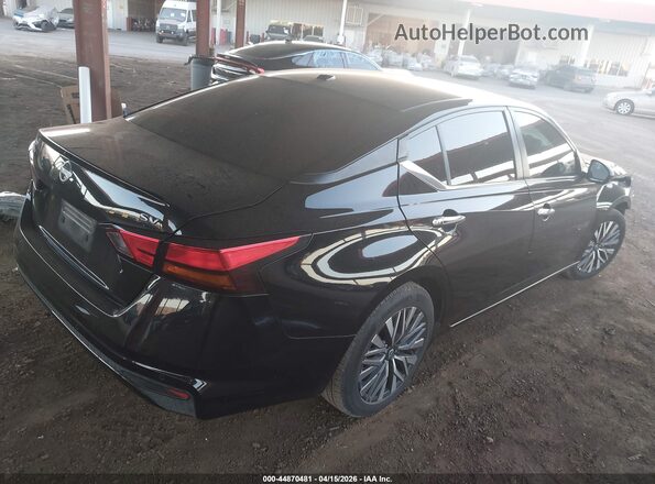 1N4BL4DV6RN326095 2024 NISSAN ALTIMA Черный Задняя правая четверть