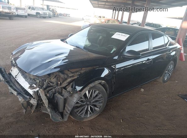1N4BL4DV6RN326095 2024 NISSAN ALTIMA Черный Передняя левая четверть