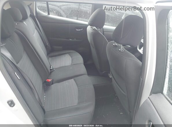 1N4CZ1CV5PC557971 2023 NISSAN LEAF Серебряный Вид наклейки с VIN-кодом