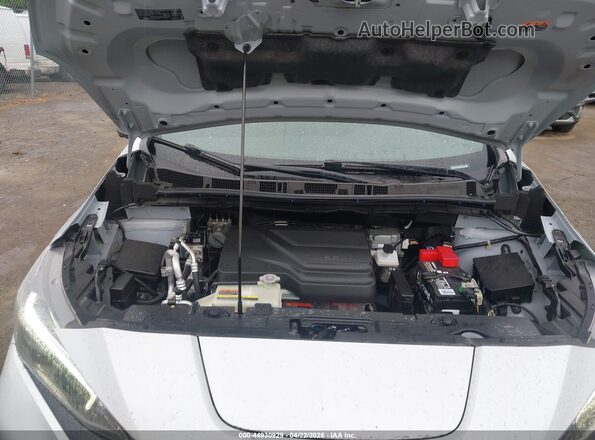 1N4CZ1CV5PC557971 2023 NISSAN LEAF Серебряный Вид сзади