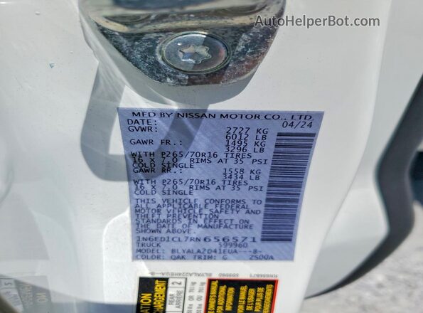 1N6ED1CL7RN656571 2024 NISSAN FRONTIER White VIN կոդի պիտակի տեսք