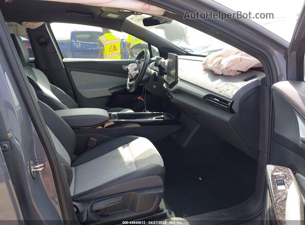 1V2CMPE89PC008582 2023 VOLKSWAGEN ID.4 Gray Front interior view