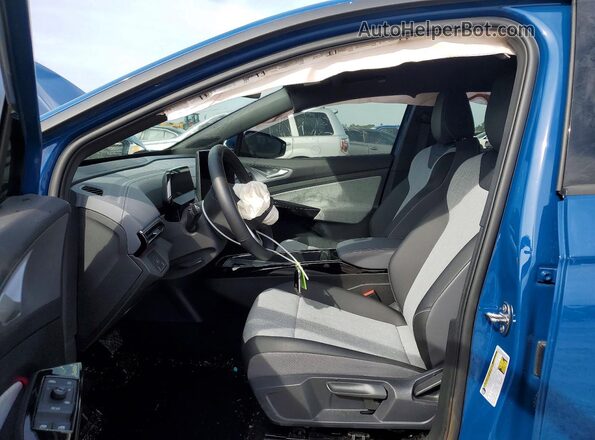1V2CRPE8XSC010660 2025 VOLKSWAGEN ID.4 Blue Widok wnętrza z przodu