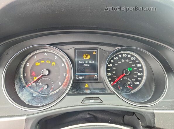 1V2DR2CA1JC561071 2018 VOLKSWAGEN ATLAS Серый Вид щитка приборов