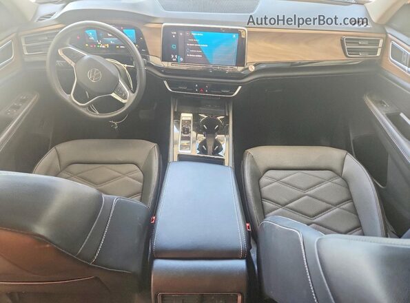 1V2JR2CA3RC560583 2024 VOLKSWAGEN ATLAS Серый Вид панели приборов