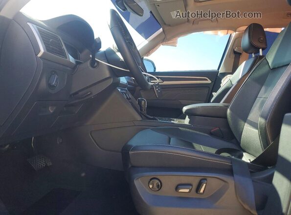 1V2JR2CA6PC505607 2023 VOLKSWAGEN ATLAS Silver Вид салону спереду