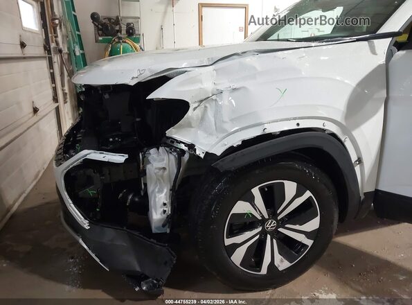 1V2LR2CA3RC623304 2024 VOLKSWAGEN ATLAS White Вид спереду