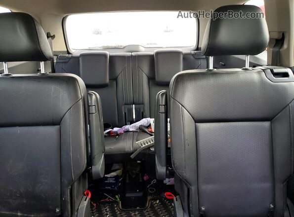 1V2LR2CA7JC557604 2018 VOLKSWAGEN ATLAS Yellow Vista de los asientos traseros