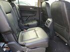 2018 Volkswagen Atlas Se Yellow vin: 1V2LR2CA7JC557604
