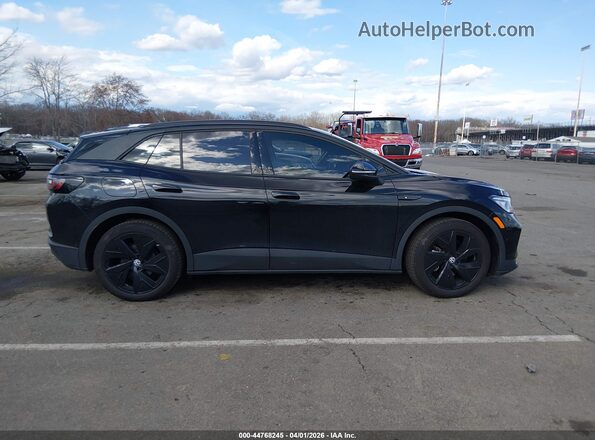 1V2VRPE82SC009754 2025 VOLKSWAGEN ID.4 Черный Вид задней части салона