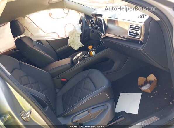 1V2WR2CA7SC565877 2025 VOLKSWAGEN ATLAS Silver Вид салону спереду