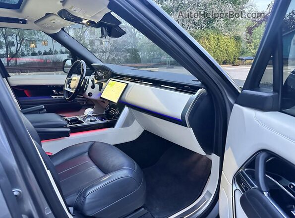 SALK1BE74PA043941 2023 LAND ROVER RANGE Gray Vista interior delantera
