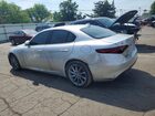 2017 Alfa Romeo Giulia Q4 Серебряный vin: ZARFAEDN8H7528565