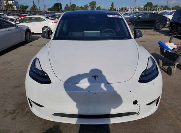 7SAYGDEE0PA052489 2023 TESLA MODEL Y White Widok z tyłu
