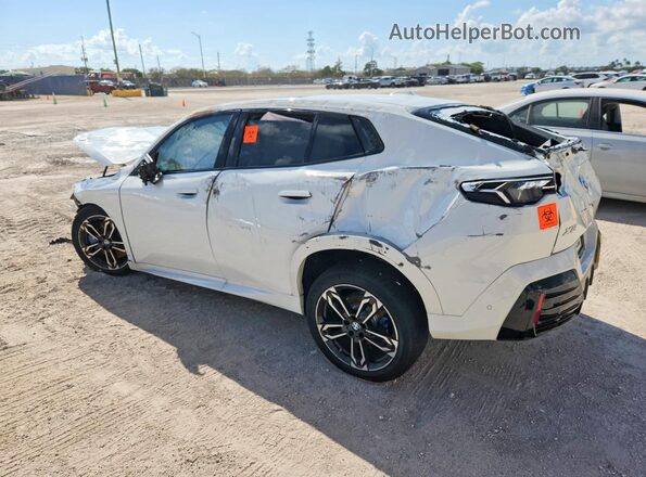 WBX63GM00T5500951 2026 BMW X2 Белый Задняя правая четверть