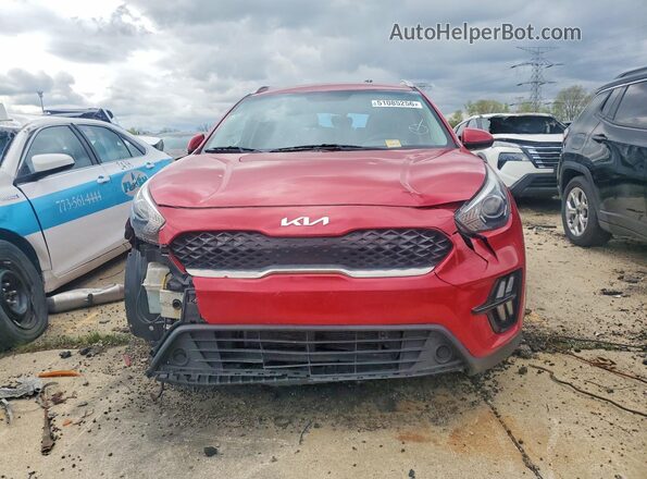 KNDCB3LC7N5534802 2022 KIA NIRO Красный Вид сзади