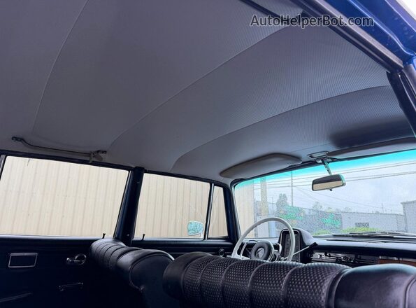 11011010270464 1966 MERCEDES-BENZ 230 Двухцветный Панорамный вид салона 360°