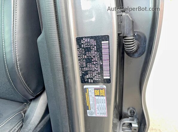 KNDRHDLGXR5258767 2024 KIA SORENTO Gray Widok wnętrza z tyłu