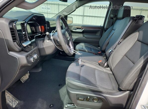 3GTUUDED8TG241233 2026 GMC SIERRA Белый Вид панели приборов