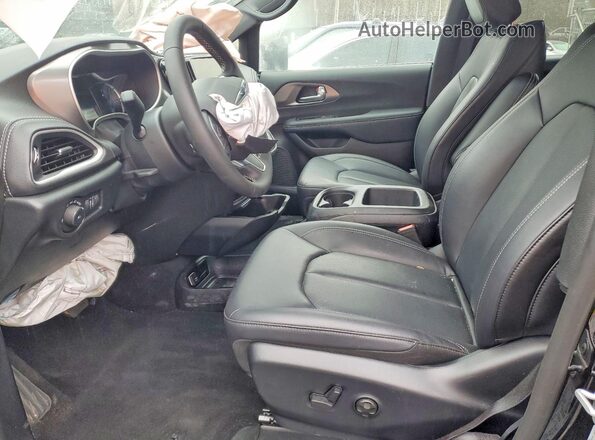 2C4RC1S78SR572084 2025 CHRYSLER PACIFICA Черный Вид панели приборов