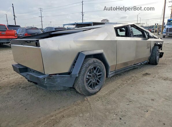 7G2CEHEE4SA062128 2025 TESLA CYBERTRUCK Gold წინა მარჯვენა