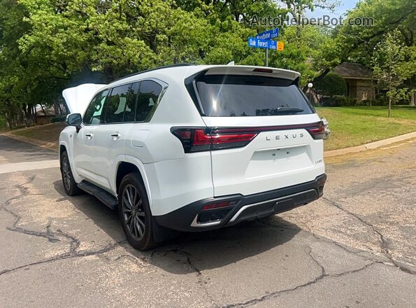 JTJMB7CX5R4065541 2024 LEXUS LX White Вид підкапотного простору