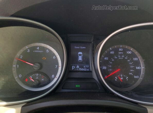 KM8SMDHF6GU143191 2016 HYUNDAI SANTA FE Red Vista de los asientos traseros