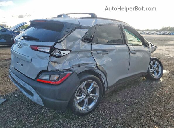 KM8K62AB6NU870429 2022 HYUNDAI KONA Серебряный Передняя правая четверть