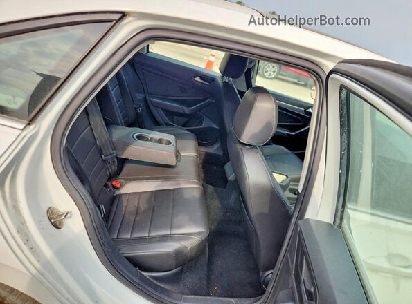 3VWC57BU5MM017867 2021 VOLKSWAGEN JETTA White უკანა სალონის ხედი