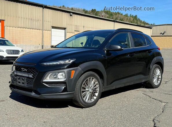 KM8K2CAA0JU131639 2018 HYUNDAI KONA Черный Задняя левая четверть