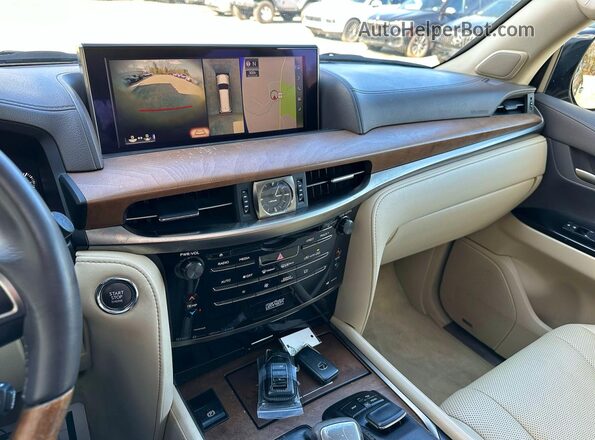 JTJHY7AX4H4226494 2017 LEXUS LX Серый Панорамный вид салона 360°