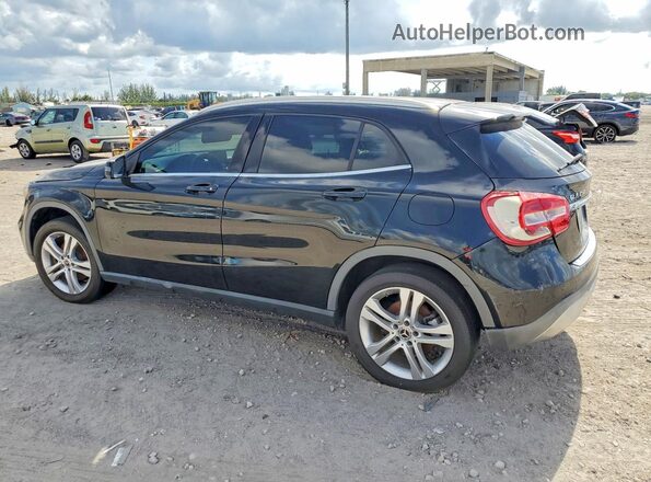 WDCTG4EB5JJ459184 2018 MERCEDES-BENZ GLA Черный Задняя правая четверть