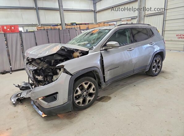 3C4NJDCB3MT520127 2021 JEEP COMPASS Silver Vista tres cuartos delantera izquierda