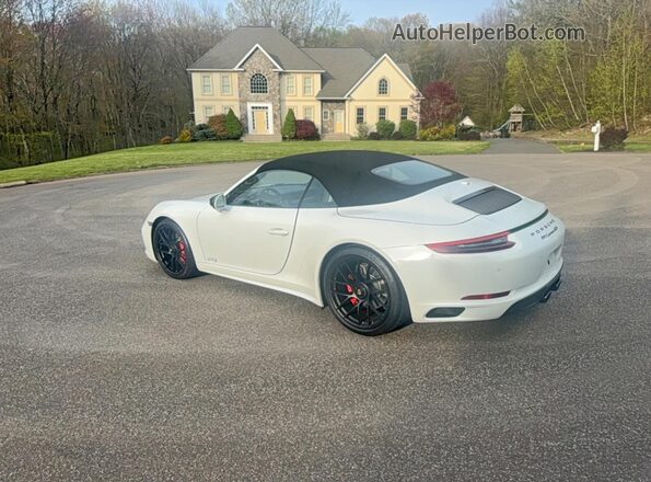 WP0CB2A91HS156001 2017 PORSCHE 911 Белый Передняя правая четверть