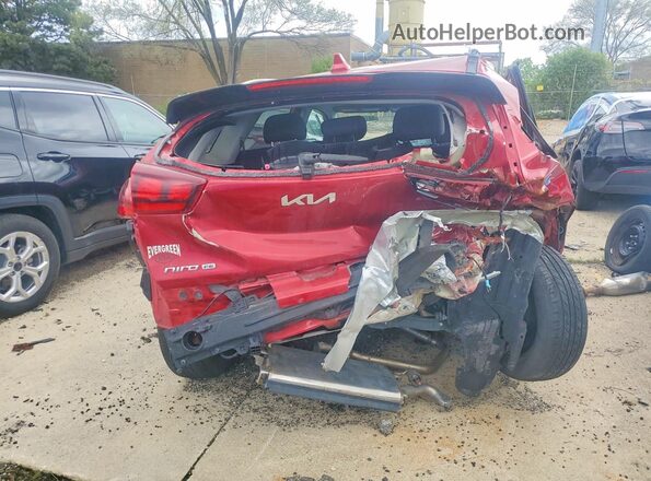 KNDCB3LC7N5534802 2022 KIA NIRO Красный Вид салона спереди