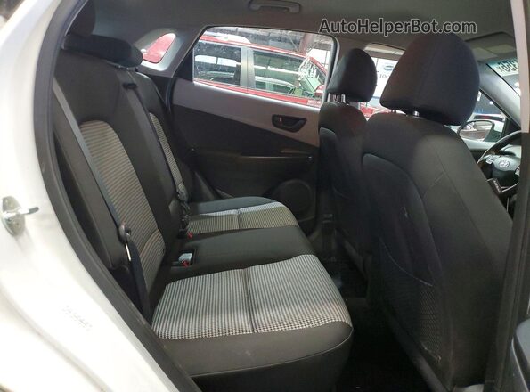 KM8K1CAA5LU503157 2020 HYUNDAI KONA White Вид задньої частини салону