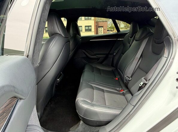 5YJSA1E53NF474873 2022 TESLA MODEL Белый Вид салона спереди