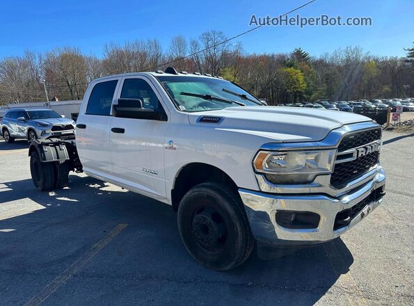3C7WRTCL5NG108014 2022 RAM 3500 White Vista frontal