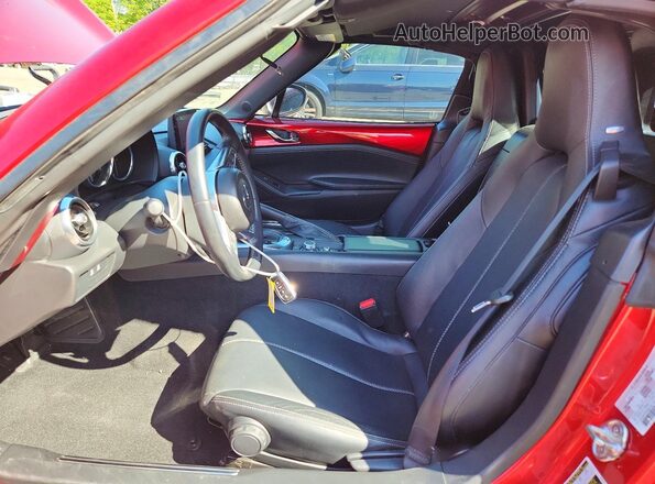 JM1NDAM73P0552108 2023 MAZDA MX-5 Красный Вид панели приборов