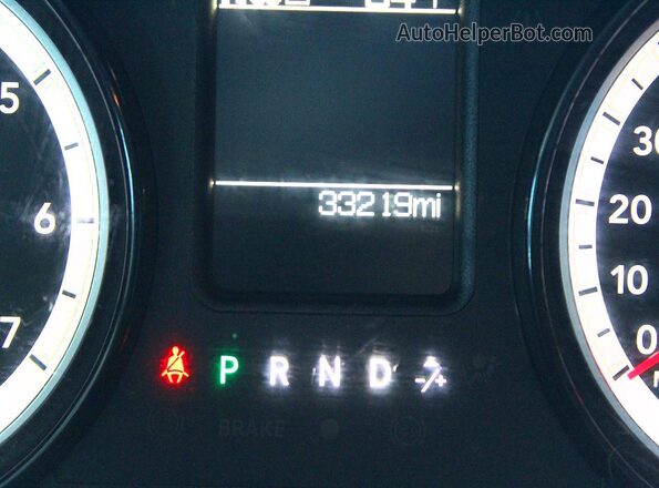 3C6JR6DT4KG506907 2019 RAM 1500 Белый Вид щитка приборов