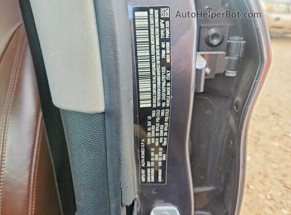 ZASFAKPN8J7B71325 2018 ALFA ROMEO STELVIO Gray Widok wnętrza 360 stopni