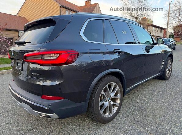 5UXCR6C52KLL26024 2019 BMW X5 Серый Вид спереди