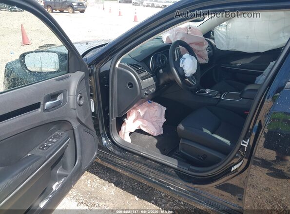 2C3CCAAG3PH684154 2023 CHRYSLER 300 Black წინა სალონის ხედი