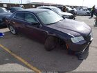 2020 Chrysler 300 Touring Burgundy vin: 2C3CCAAG6LH189554